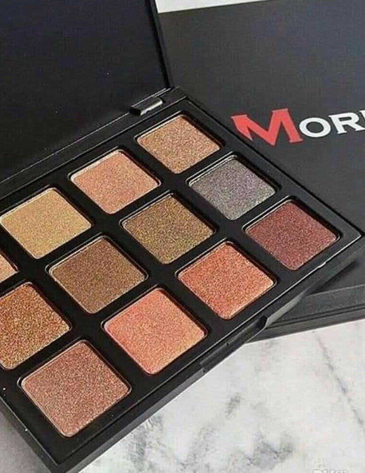 باليت ايشادو مورف 12 لون